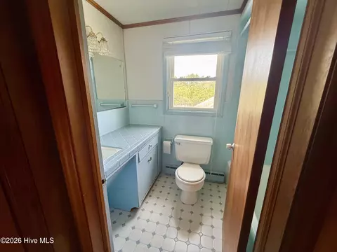 Bath - 459 Shell Rd, Atlantic, NC 28511 photo 4 of 4