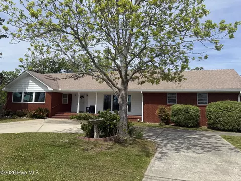Exterior - 459 Shell Rd, Atlantic, NC 28511 photo 2 of 26