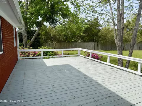 Exterior - 459 Shell Rd, Atlantic, NC 28511 photo 15 of 26