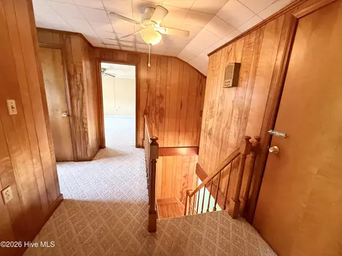 Entry Way - 459 Shell Rd, Atlantic, NC 28511 photo 4 of 5