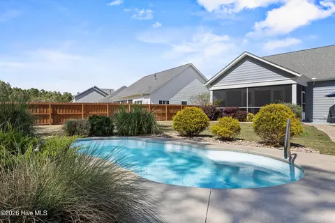 Exterior - 375 Canter Crest Rd, Hampstead, NC 28443 photo 7 of 17
