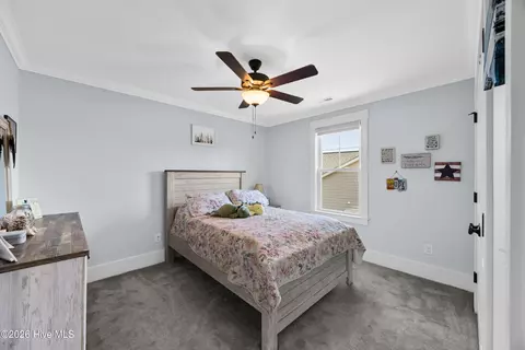 Bedroom - 375 Canter Crest Rd, Hampstead, NC 28443 photo 5 of 6