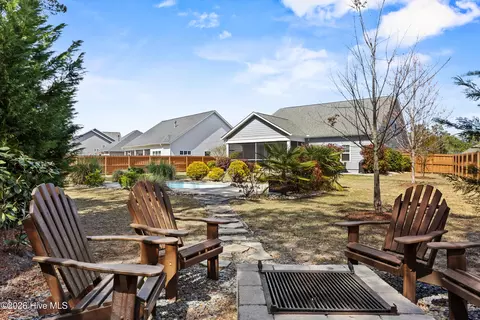 Exterior - 375 Canter Crest Rd, Hampstead, NC 28443 photo 11 of 17