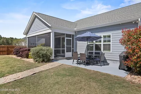 Exterior - 375 Canter Crest Rd, Hampstead, NC 28443 photo 8 of 17
