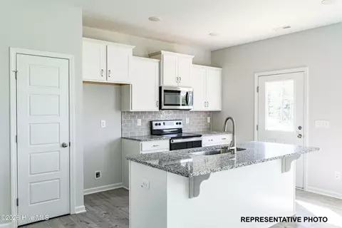 80 Cupid Ct, Middlesex, NC 27557 photo 2