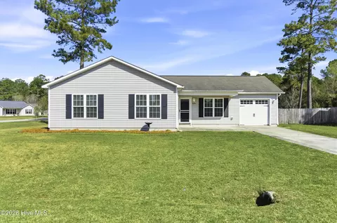 234 Sweet Gum Ln, Richlands, NC 28574