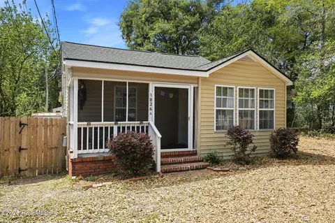 1826 Waddell St, Wilmington, NC 28401