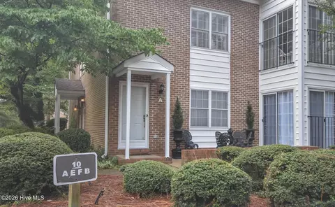 9265 Us 15-501 Highway 10a Hwy #A, Pinehurst, NC 28374