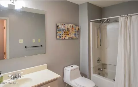 Bath - 10 Pinehurst Mnr Rd #A, Pinehurst, NC 28374 photo 1 of 1