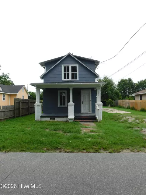 510 Ray St, Elizabeth City, NC 27909