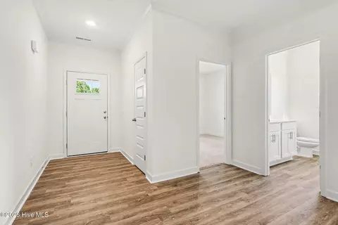 Entry Way - 113 Yardley Dr, Smithfield, NC 27577 photo 3 of 3