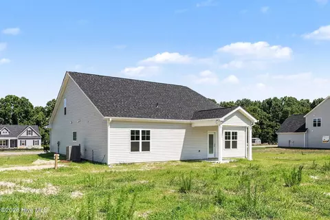 Exterior - 113 Yardley Dr, Smithfield, NC 27577 photo 5 of 5