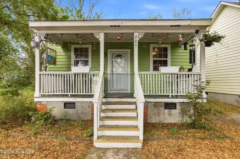 209 Mcrae St, Wilmington, NC 28401