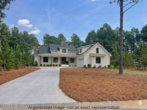 125 Smathers Dr, West End, NC 27376