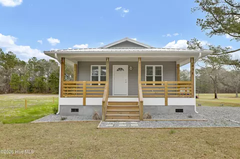 431 Morris Landing Rd, Holly Ridge, NC 28445