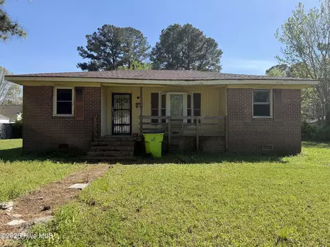 1403 Devers Cir, New Bern, NC 28560