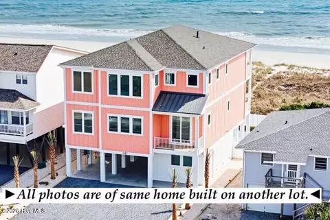 543 Ocean Blvd W, Holden Beach, NC 28462