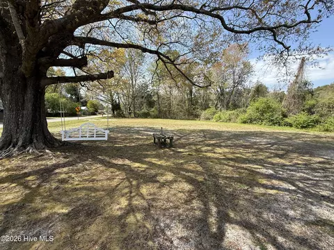 Exterior - 2260 Shell Point Rd SW, Shallotte, NC 28470 photo 4 of 13