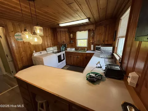 Kitchen - 2260 Shell Point Rd SW, Shallotte, NC 28470 photo 2 of 2