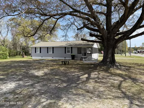 Exterior - 2260 Shell Point Rd SW, Shallotte, NC 28470 photo 2 of 13