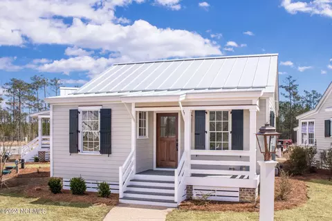 7 Back Cove Cir #32C, Oriental, NC 28571