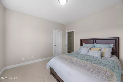 Bedroom - 38 E Conolly Ct, Hampstead, NC 28443 photo 5 of 9