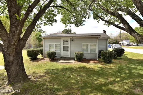 1600 Aycock St, Rocky Mount, NC 27803