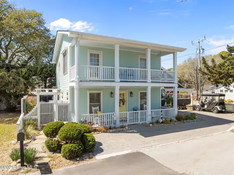 103 Sunshine Ct, Beaufort, NC 28516
