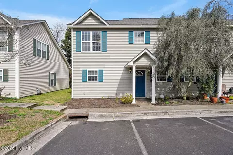 2131 Market St, Wilmington, NC 28403