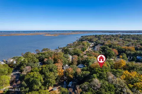 View/Area - 106 William Tryon Ct, Kill Devil Hills, NC 27948 photo 3 of 12