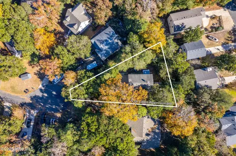 View/Area - 106 William Tryon Ct, Kill Devil Hills, NC 27948 photo 6 of 12