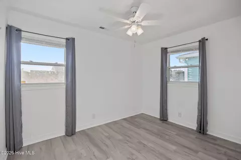 Bedroom - 140 Marlin Dr, Holden Beach, NC 28462 photo 3 of 4