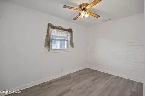 Bedroom - 140 Marlin Dr, Holden Beach, NC 28462 photo 4 of 4