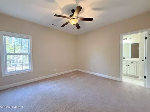 Bedroom - 167 Hydrangea Ln, Hampstead, NC 28443 photo 6 of 12