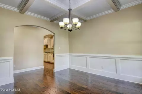 Entry Way - 167 Hydrangea Ln, Hampstead, NC 28443 photo 5 of 6