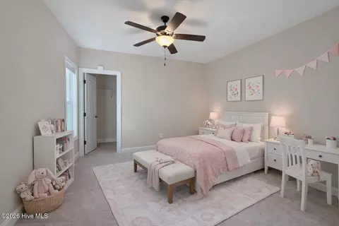 Bedroom - 167 Hydrangea Ln, Hampstead, NC 28443 photo 8 of 12