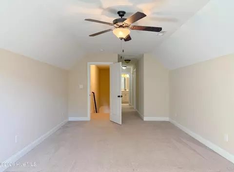 Bedroom - 167 Hydrangea Ln, Hampstead, NC 28443 photo 10 of 12
