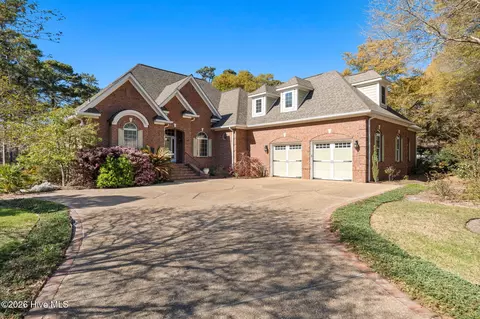 281 Lockwood Ln SW, Supply, NC 28462
