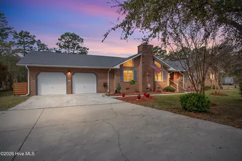 1160 Morehead Rd, Southport, NC 28461