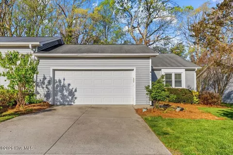 506 Westpark Cir, Winston Salem, NC 27103