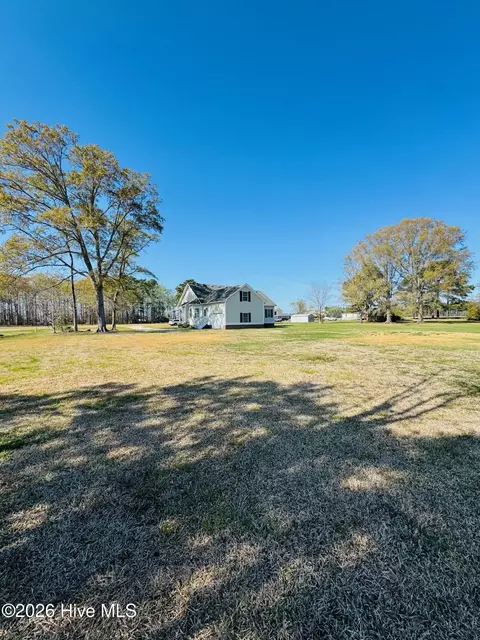 Exterior - 112 Ed Sawyer Ln, Maple, NC 27956 photo 7 of 8