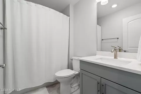 Bath - 1388 Albacore Loop, Calabash, NC 28467 photo 4 of 4