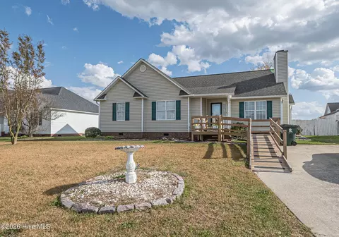 720 E Main St, Winterville, NC 28590