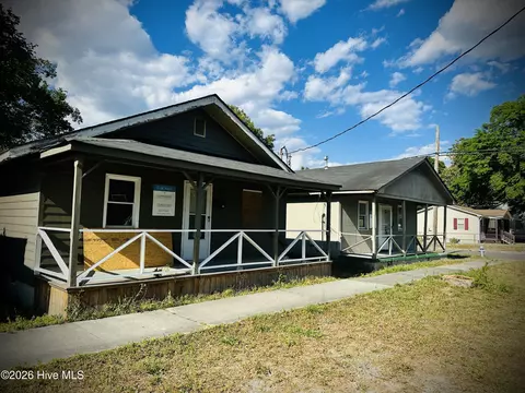 519 Swann St, Wilmington, NC 28401