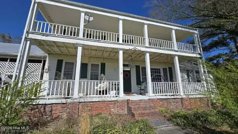 2083 Harvey Point Rd, Hertford, NC 27944