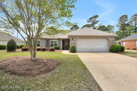 1168 Lillibridge Dr, Leland, NC 28451