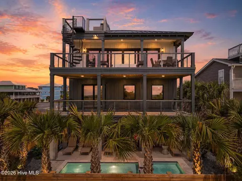 164 E Second St, Ocean Isle Beach, NC 28469