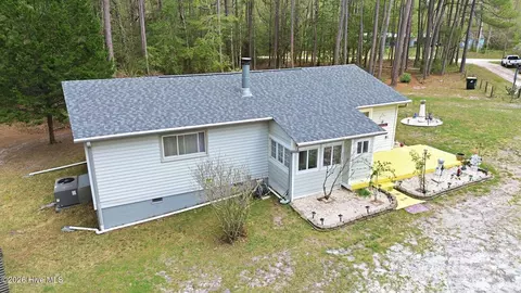 1203 Ocean Trail Ct SW, Supply, NC 28462