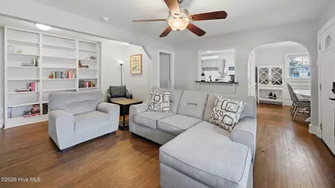 Living - 296 Sixth St, Ayden, NC 28513 photo 1 of 2