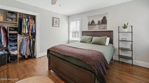 Bedroom - 296 Sixth St, Ayden, NC 28513 photo 5 of 12